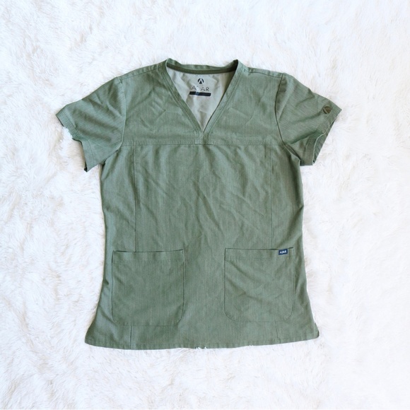 ADAR PRO Heather Olive Sweetheart V-Neck Scrub Top - Picture 1 of 2